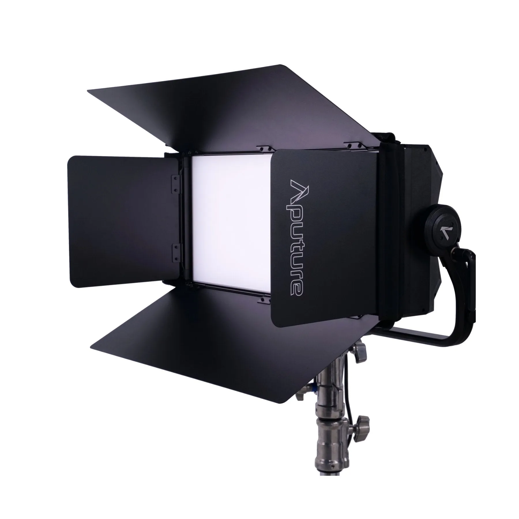 Aputure Nova P600c Barndoors