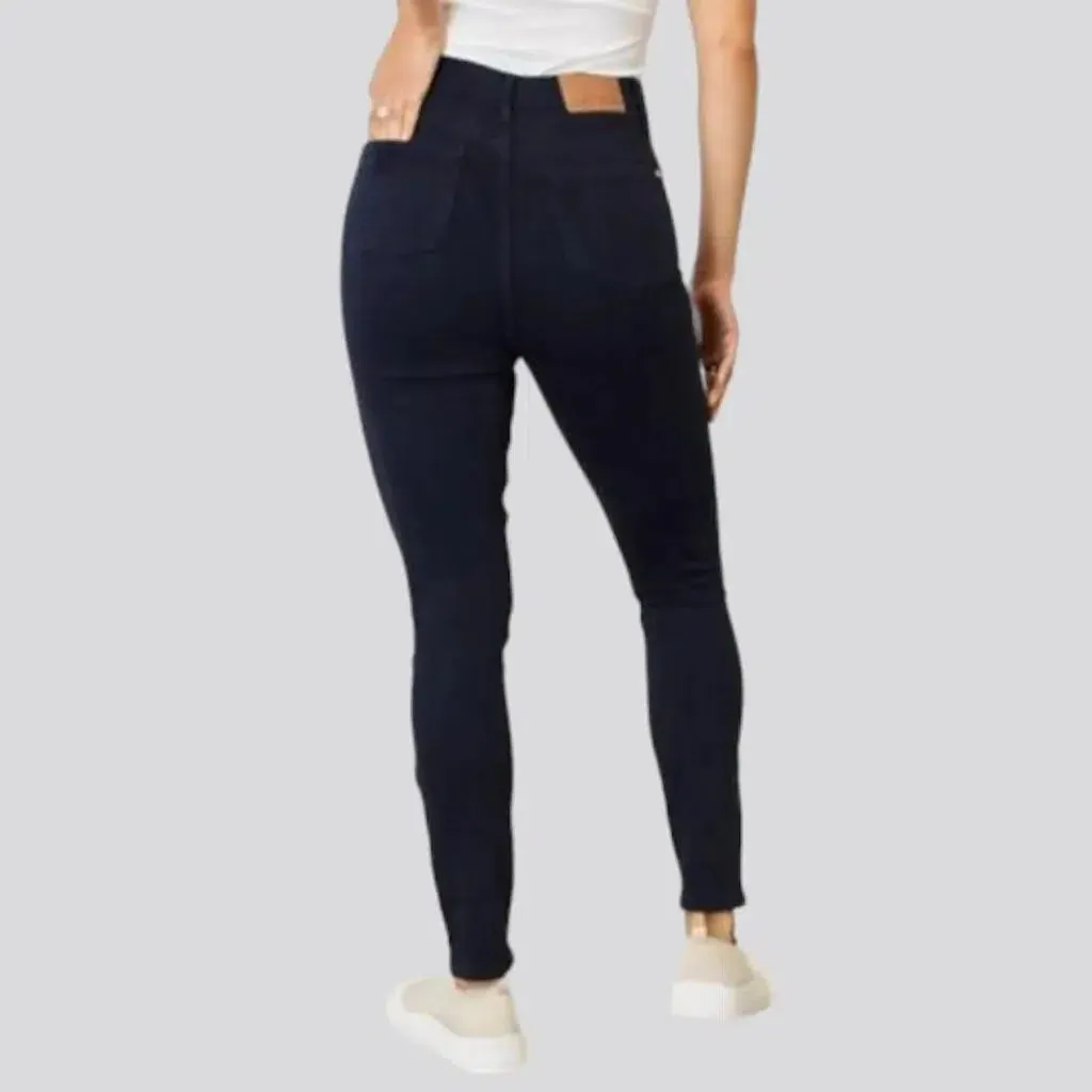 Casual women's monochrome jeans