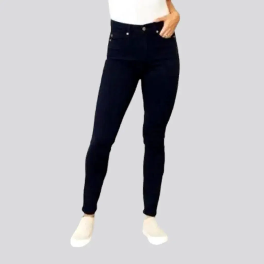 Casual women's monochrome jeans