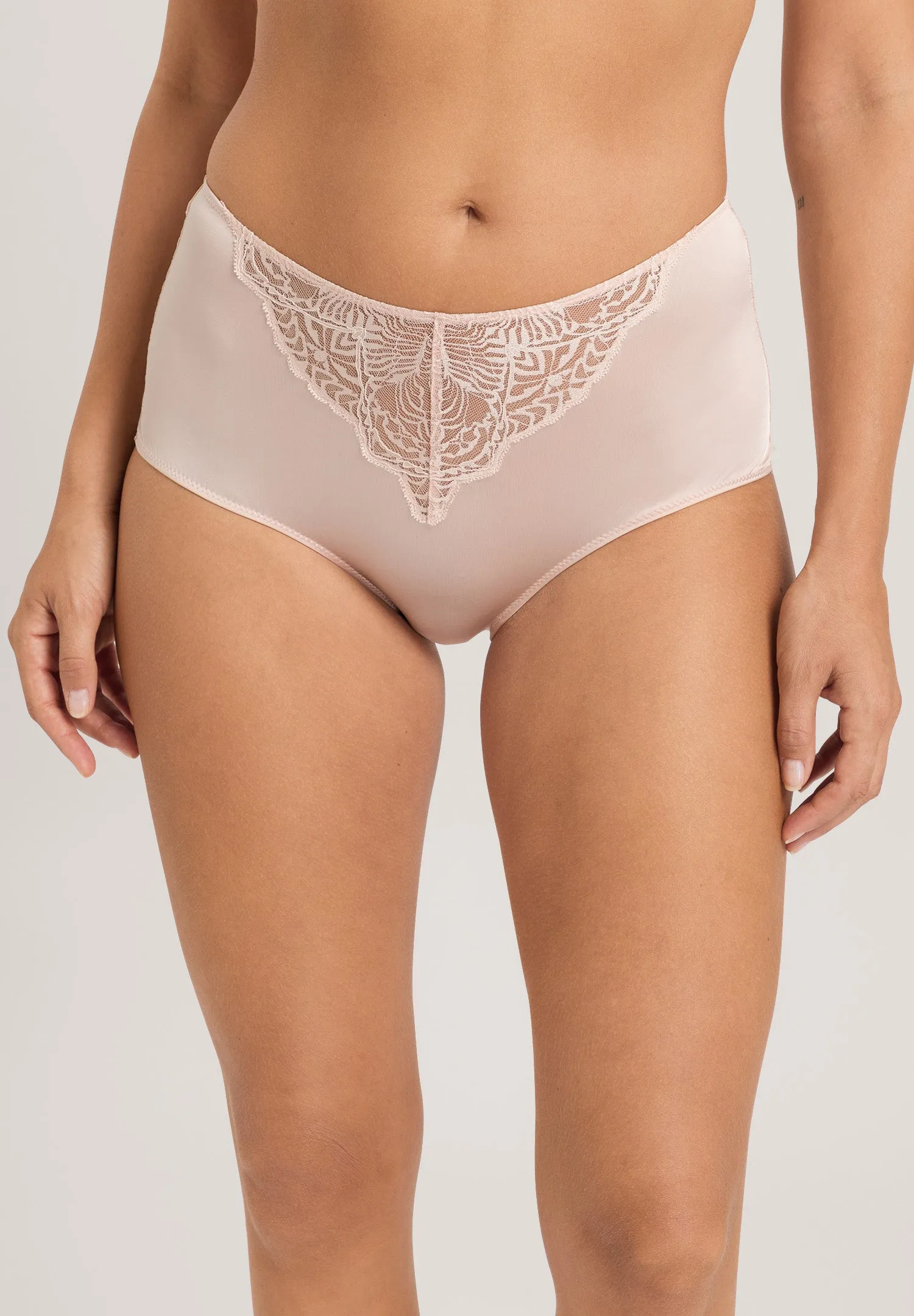 Josephine High-Waist Maxi Briefs for Ultimate Comfort and Style