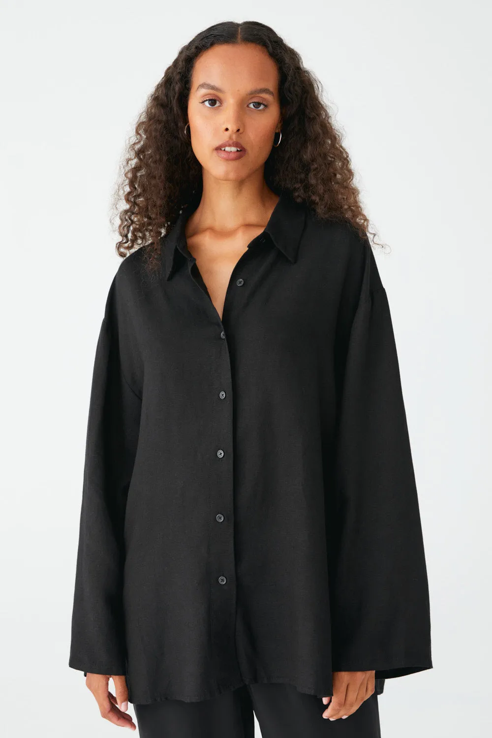 Oversized Shirt With Wide Sleeves